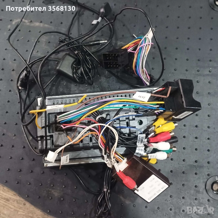 Зимни гуми с джанти, навигация и компресор, снимка 1