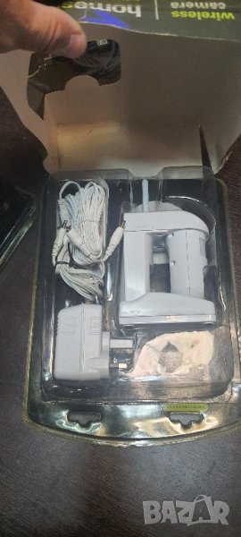 WIFIкамери за дома МОТОРОЛА 3броя с управление., снимка 1