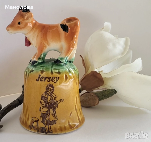 Звънче Regal Jersey “Джърси” във формата на сладко теленце., снимка 1