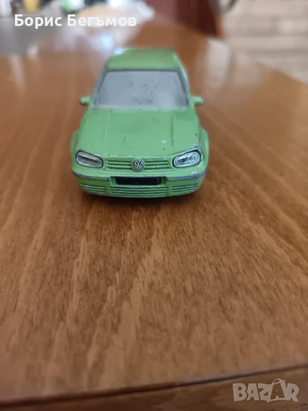 Количка VW GOLF  1:43, снимка 1