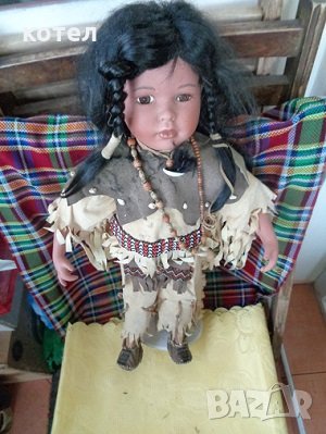 Продавам керамична колекционерска кукла -  Индианка  , снимка 1