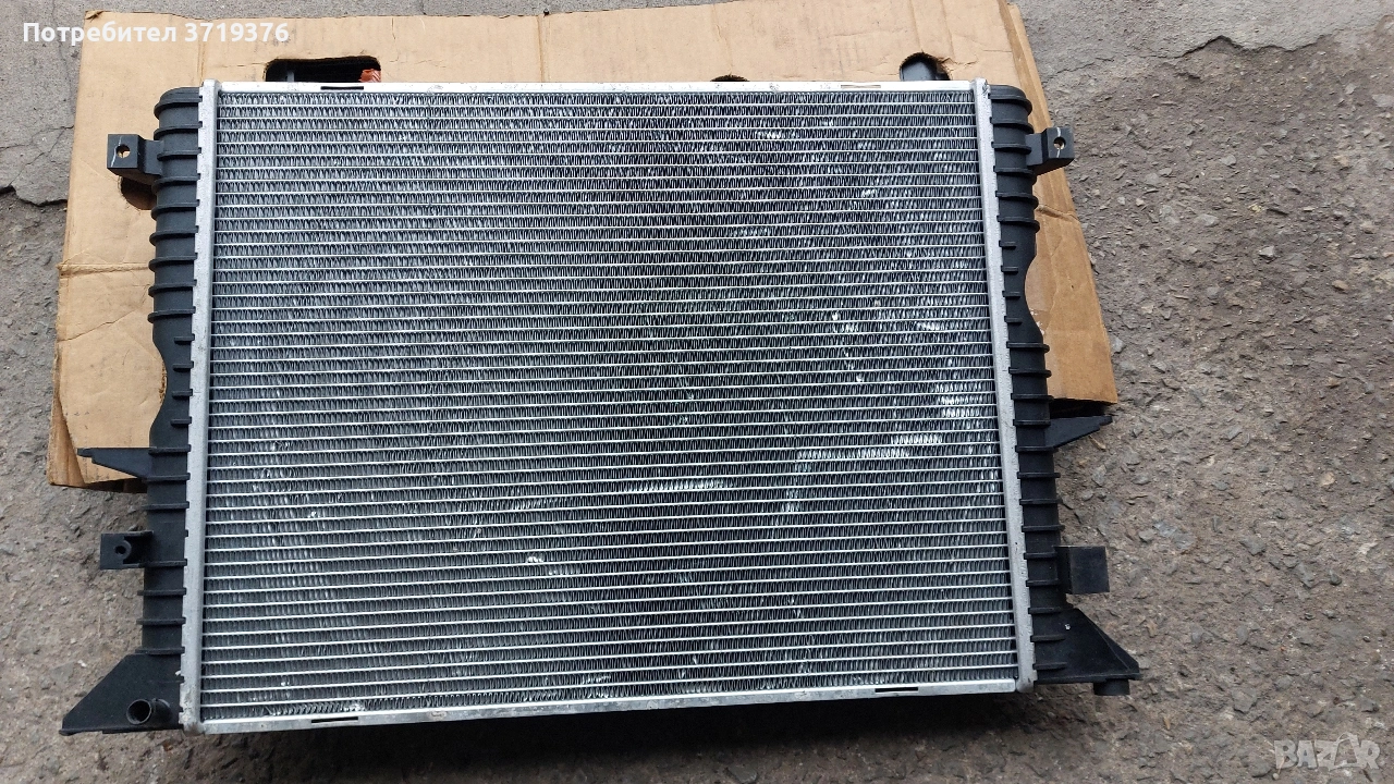 Нов радиатор за Дефендър Land Rover , снимка 1