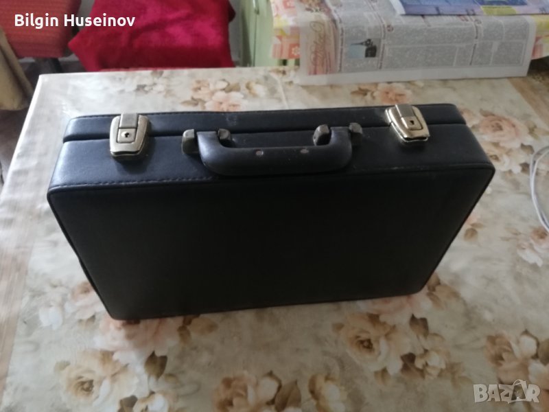 Ретро дипломатически куфар, снимка 1