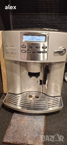 кафемашина Delonghi magnifica, снимка 1