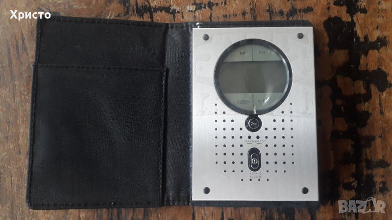 радио транзистор с антена и будилник Marksman в кожен калъф сензорен екран FM сканиращо, часовник, снимка 1