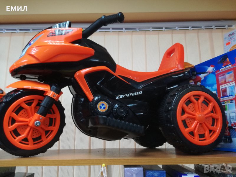 Акумулаторен мотор, снимка 1