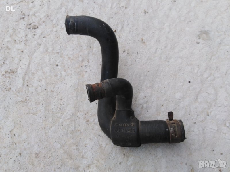 Маркуч на радиатора за Голф 3 2.0 16v GTI ОРИГИНАЛЕН, снимка 1