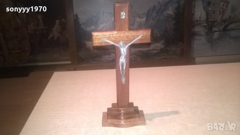 *КРЪСТ-Кръст от дърво и метал на поставка, снимка 1