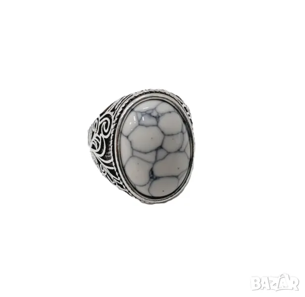 Пръстен с хаулит, снимка 1