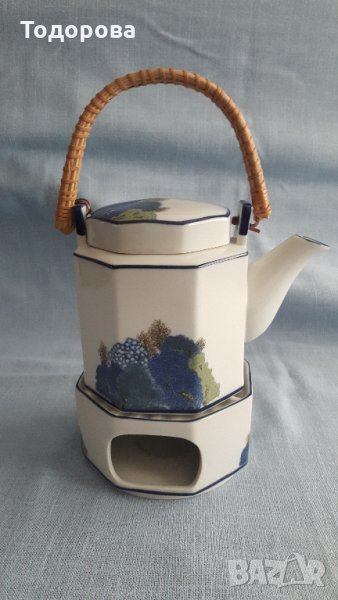 Порцеланов чайник в комплект с порцеланов подгряващ уред, снимка 1