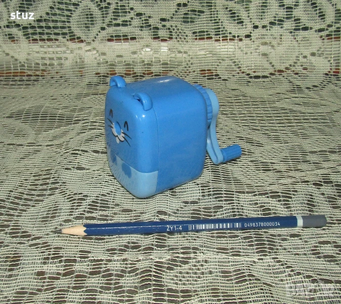 Ръчна острилка за моливи, снимка 1