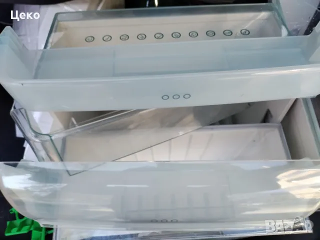 Хладилни Чекмеджета и рафтове
Electrolux по избор, снимка 18 - Хладилници - 50084364