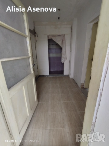 Продавам жилищен имот в тихо и спокойно населено място , снимка 11 - Къщи - 53457177