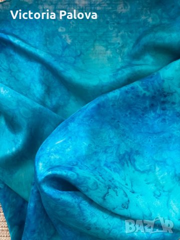 Идеален акцентен Копринен шал 85см на 85см, снимка 4 - Шалове - 27230462