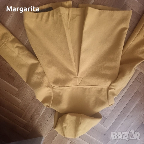 Жълто палто на Н&М, снимка 4 - Палта, манта - 53138464