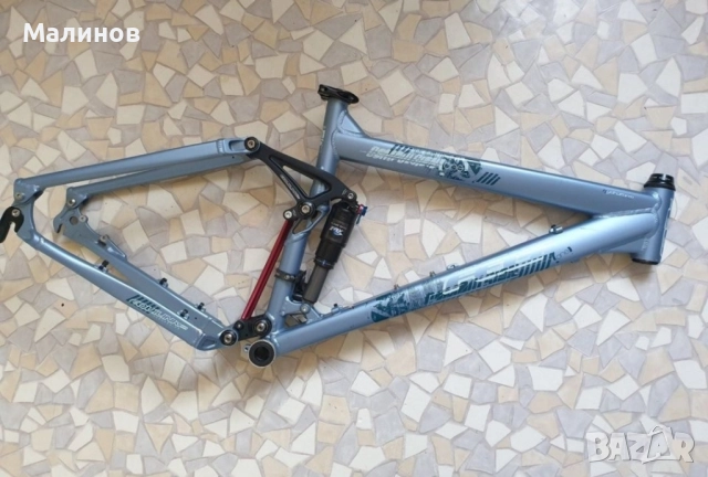 Алуминиева рамка за велосипед Felt Compulsion One 26", M размер с шок Fox 