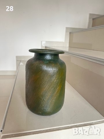 Керамична ваза ръчно рисувана