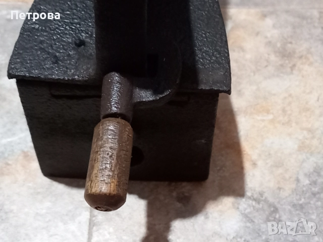 Стара ютия с комин, снимка 9 - Антикварни и старинни предмети - 52617759