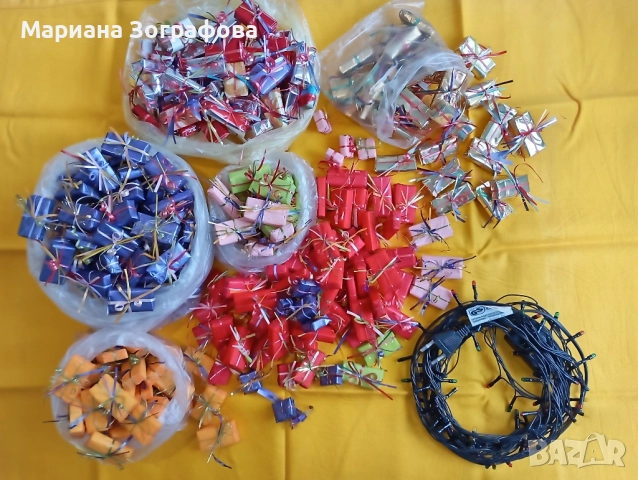 Френски сервиз за кафе 80-те г., - Коледни лампички, - и Картини - худ. Марияна Зографова, снимка 15 - Други стоки за дома - 47595842