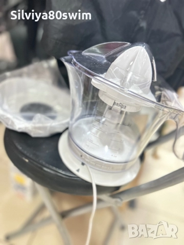 Цитрус преса Braun, снимка 2 - Сокоизстисквачки и цитрус преси - 51932271