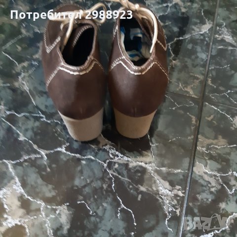 Дамски обувки, снимка 3 - Дамски ежедневни обувки - 32847317