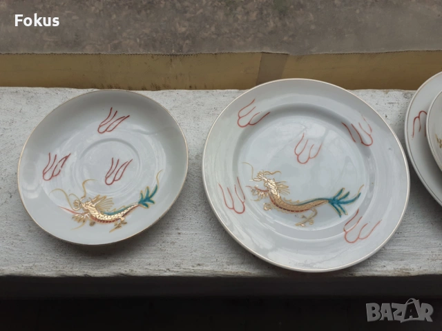 Японски порцеланов сервиз за кафе дракони - холограм ГЕЙША, снимка 4 - Антикварни и старинни предмети - 53432042