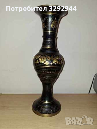 Индийска метална ваза