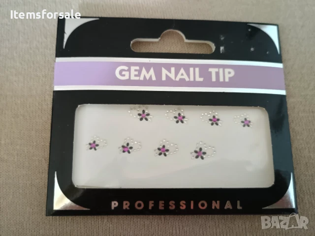 Продавам гелово лепило, камъчета и стикери за нокти., снимка 2 - Маникюр и педикюр - 51215643