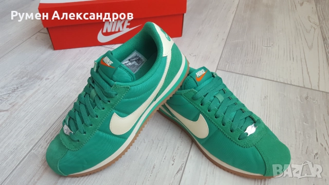 Нови зелени дамски маратонки Nike Cortez размер 39, снимка 8 - Маратонки - 51896743