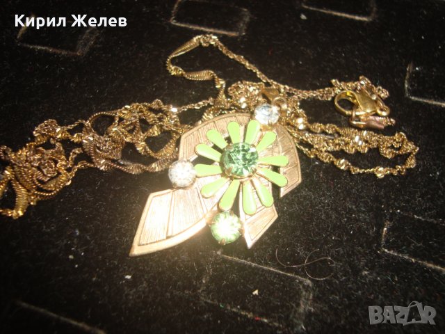 МНОГО КРАСИВ ПОЗЛАТЕН МЕДАЛЬОН КОЛИЕ ВЕРИЖКА МАСИВНА ПОЗЛАТА с БОХЕМСКИ КРИСТАЛИ и ОЛИВИН 20832, снимка 16 - Антикварни и старинни предмети - 32241281