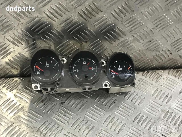 Уреди табло Alfa Romeo 156,1.9JTD,2004г.