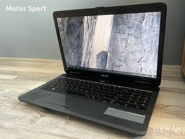 Продавам Лаптоп Acer 4RAM/ 500HDD/15,6Инча., снимка 1 - Лаптопи за дома - 42957929