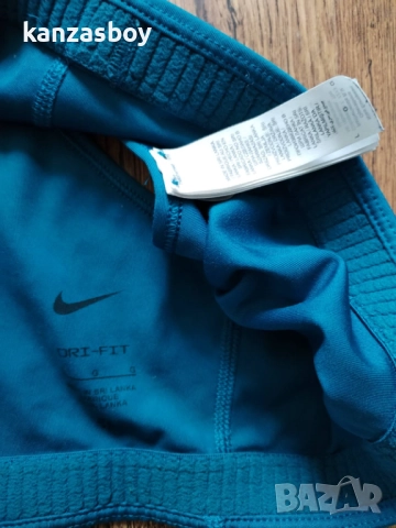 Nike Swoosh Bra sports bra - страхотно бюстие КАТО НОВО Л, снимка 7 - Корсети, бюстиета, топове - 51760367