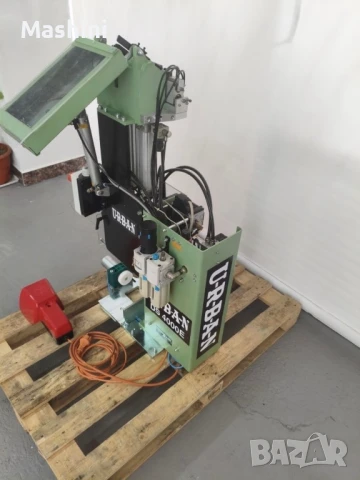 Двуглава автоматична винтонавивна машина URBAN DS 4000E-Германия, снимка 6 - Други машини и части - 50630911