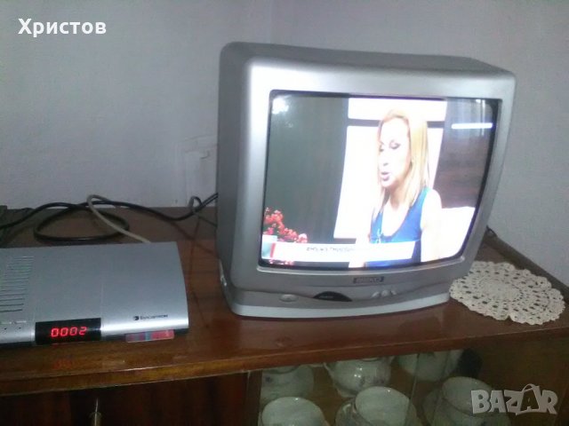 Продавам  телевизор топ състояние, снимка 3 - Телевизори - 27780332