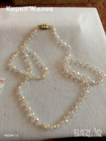 ИЗКУСТНО КОЛИЕ SWAROVSKI с КРИСТАЛНИ МЪНИСТА с ЕФЕКТ Аурора Бореалис 48983