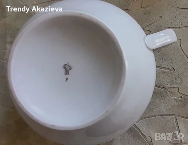 Нов немски порцеланов чайник с цедка, снимка 5 - Сервизи - 52441626