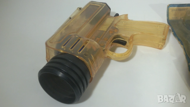 Ретро играчка пистолет с топче с пружина, снимка 5 - Антикварни и старинни предмети - 51668812