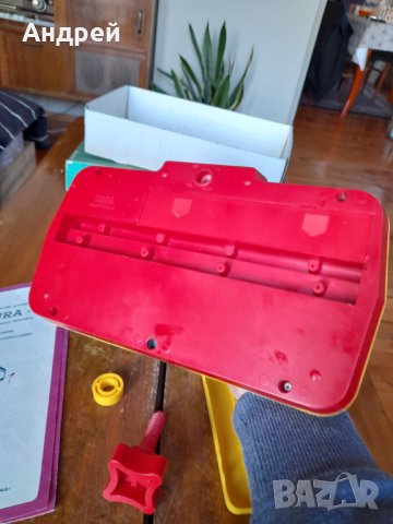 Стара музикална играчка Laura #2, снимка 6 - Други ценни предмети - 43984723