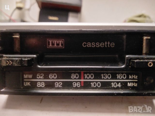 Ретро радиокасетофон ITT, снимка 2 - Радиокасетофони, транзистори - 43573304