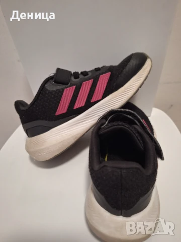 Маратонки момиче adidas, снимка 2 - Детски маратонки - 51118573
