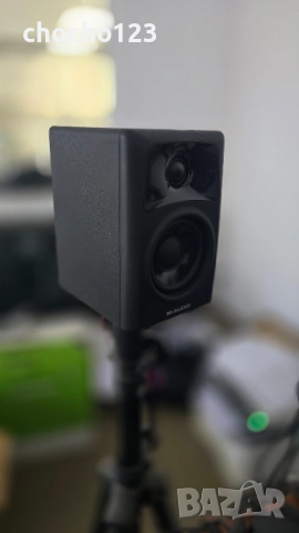 M-Audio AV32.1 Студийни тонколони със субуфер