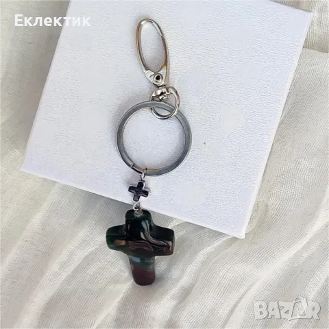 Ключодържатели с кръст; висулки за автомбилно огледало, чанта, раница, телефон, цип и др., снимка 4 - Други - 48034207