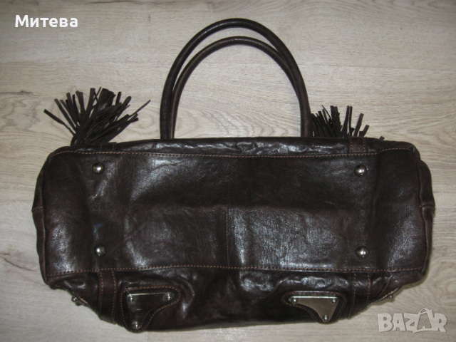 Gucci дамска чанта естествена кожа, снимка 6 - Чанти - 52591562