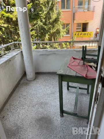 Семеен апартамент на 3-ти етаж в супер център, снимка 12 - Апартаменти - 51180070