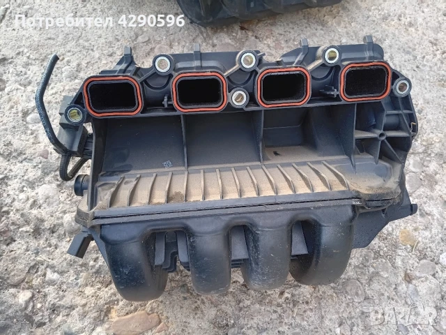  Всмукателен колектор 1.6 Fsi - 03C129711F, снимка 2 - Части - 50843318