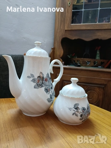 порцеланов сервиз 