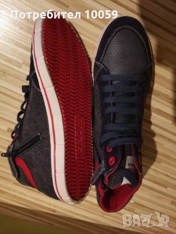 НОВИ кецове GEOX 39 номер, снимка 3 - Детски обувки - 34642256