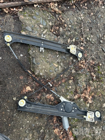 Стъклоповдигач BMW X5 E70 преден ляв 7137019 , снимка 2 - Части - 53261311