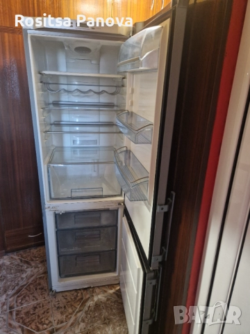 Хладилник John Lewis с долен фризер, снимка 1